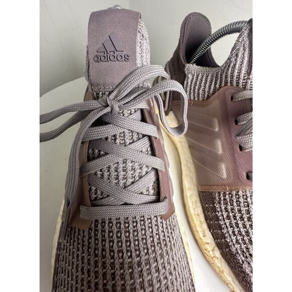 Adidas Ultraboost 19 Purple Running Shoes (G27490) Women's Sz 8 Activewear EUC - Picture 5 of 16